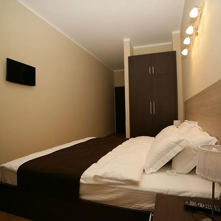 تبليسي Basilon Hotel الغرفة الصورة