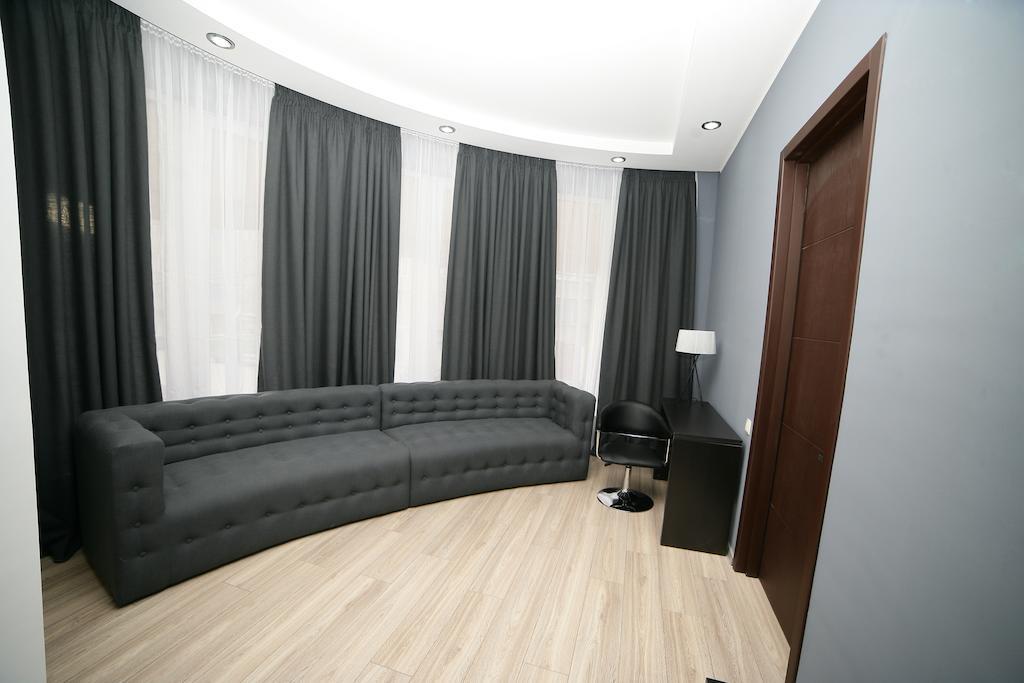 تبليسي Basilon Hotel الغرفة الصورة